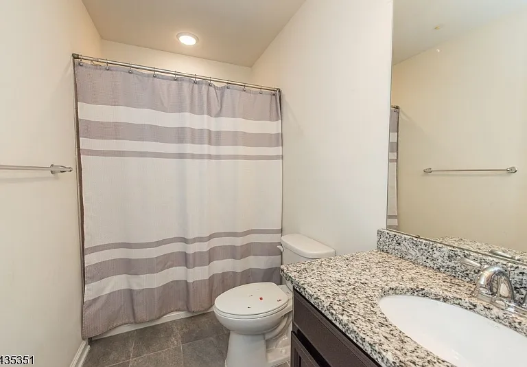 11 Albert Ct — Photo 13