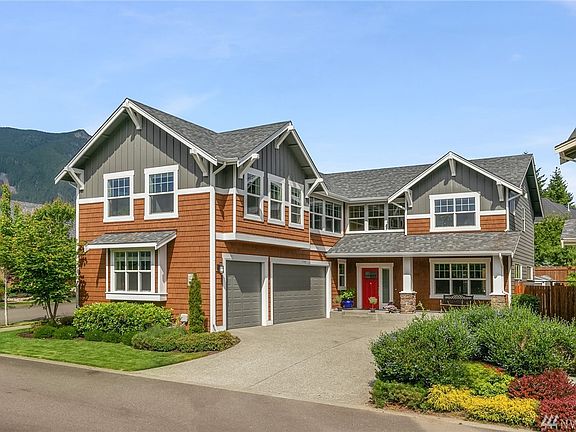 2nd image of 1702 Tannerwood Way SE