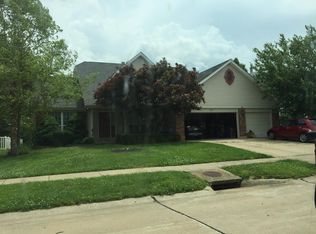 202 Waterford Crystal Dr, Dardenne Prairie, MO 63368