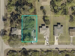 2816 10th St SW, Lehigh Acres, FL 33976