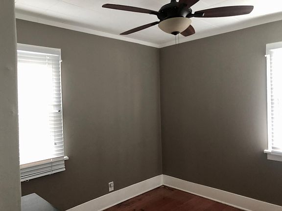 Private Bedroom available.