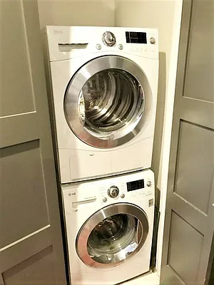 Rented by Zjama Realty Corp | media 29