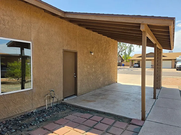 1506 E Palmdale Dr — Photo 29