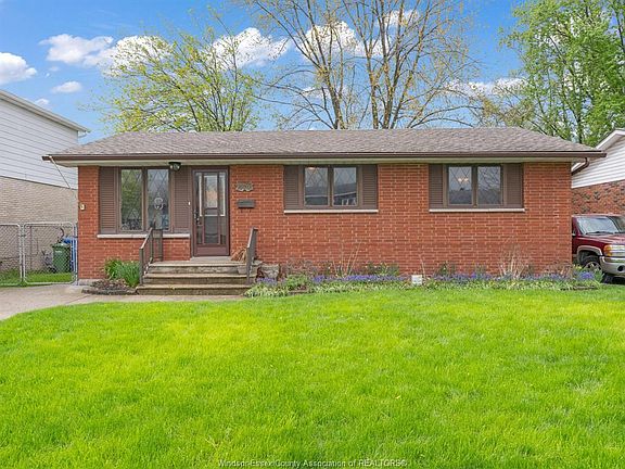 4th image of 10705 Lambeth Rd