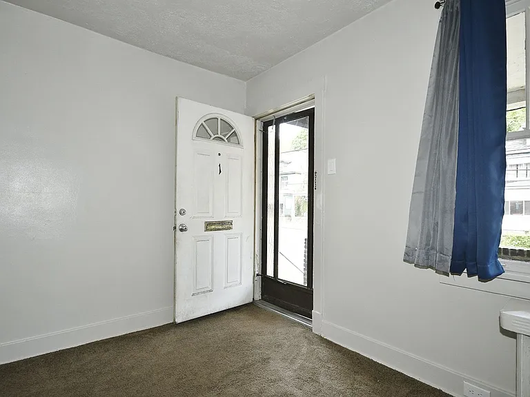 1721 Montier St #2 — Photo 4