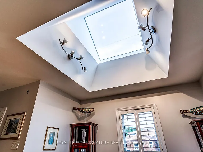 33 Athlone Rd #MAIN FL — Photo 16