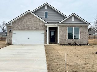 93 Clearwater Dr, Brookland, AR 72417