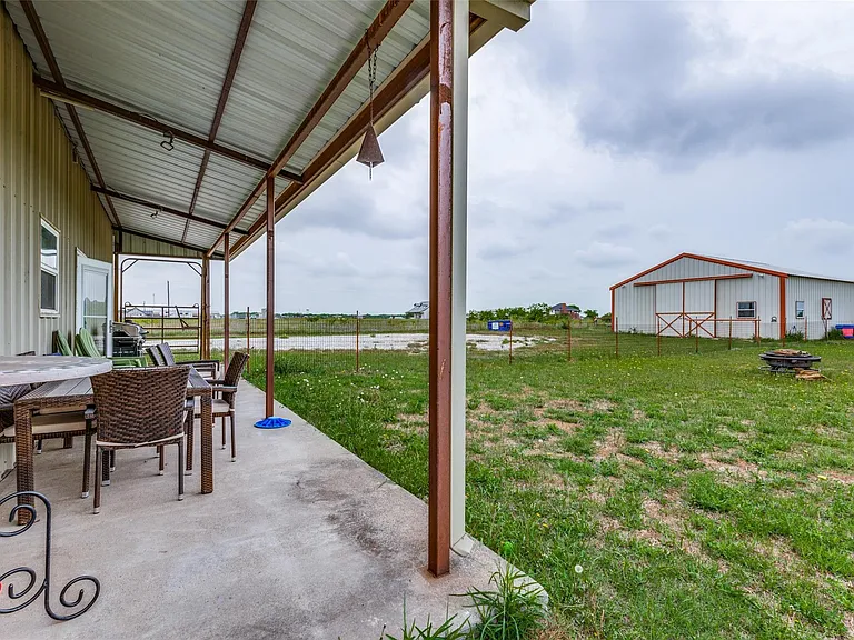15350 US Highway 380KRUM — Photo 14
