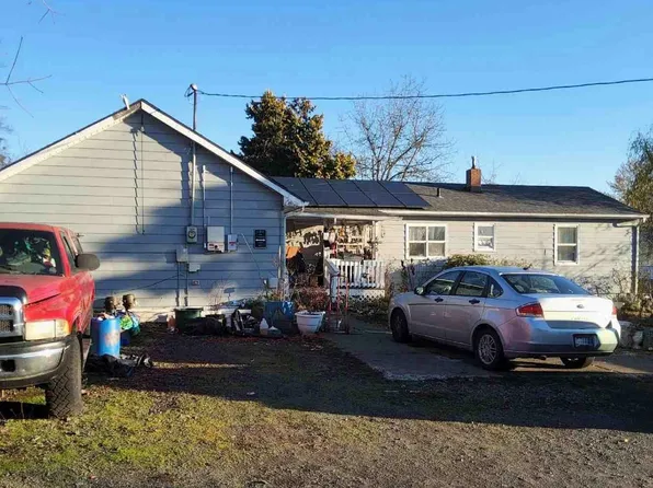 635 Metzler St, Molalla, OR 97038