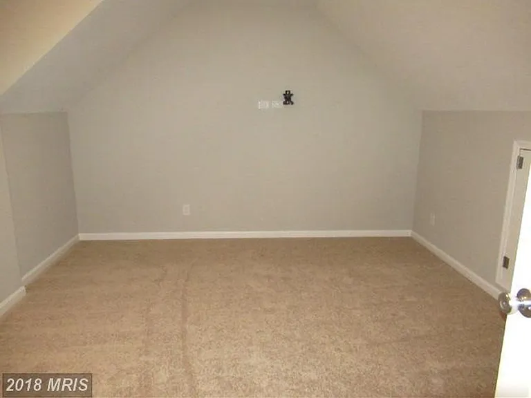 26806 Three Notch Rd — Photo 12
