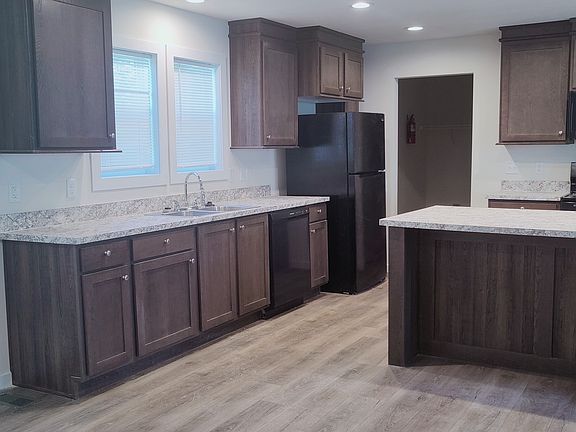 2nd image of 5939 Pheasant Run Lot 97
