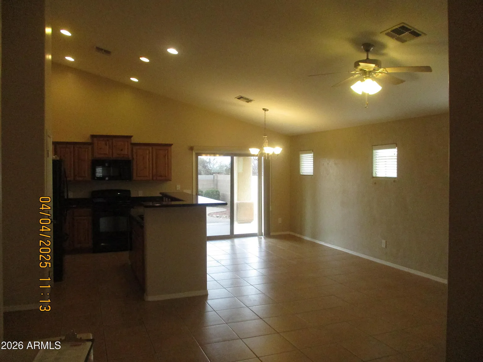 3 bed, 2.0 bath, 1514 sqft, $1,950 — Photo 2