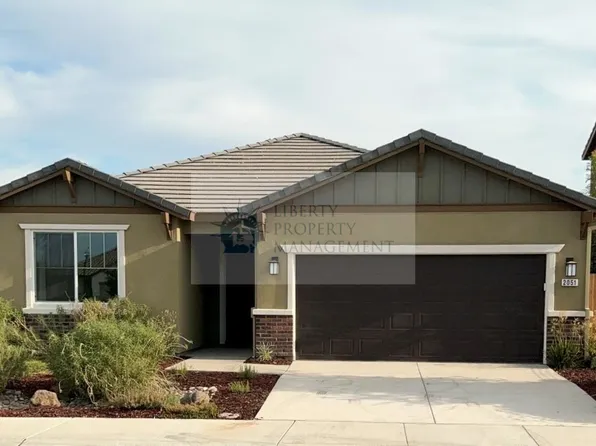 2051 Shoreline Dr, Riverbank, CA 95367