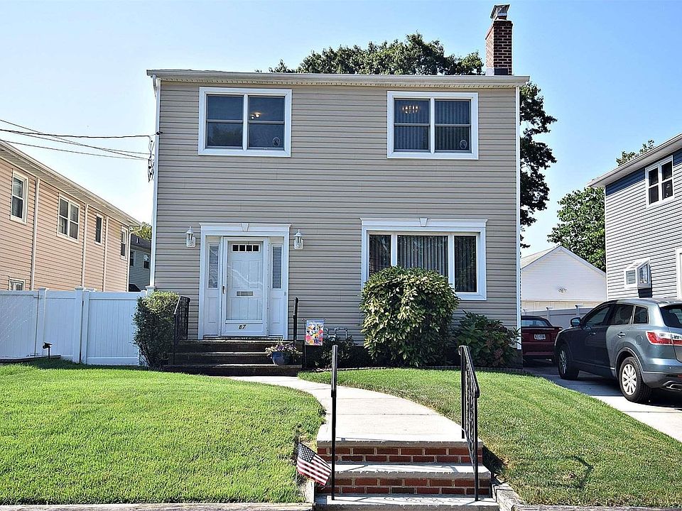 1st image of 87 Scarcliffe Drive
