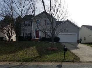 4728 Lone Tree Ct, Charlotte, NC 28269