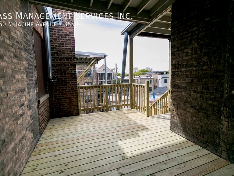 3550 N Racine Ave #1 — Photo 14