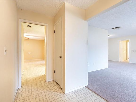 4th image of 1144 Cambridge St