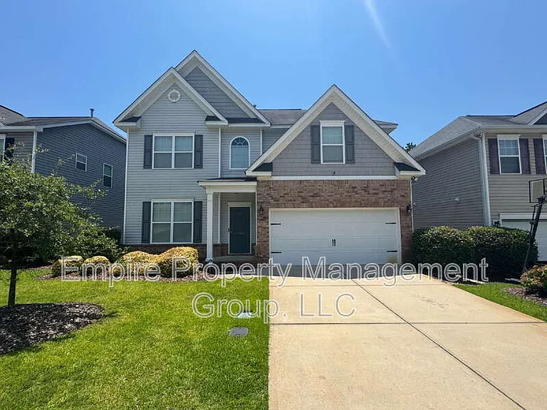 108 Ashewicke Dr — Photo 2