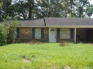 1215 Mockingbird Ln, Oakdale, LA 71463