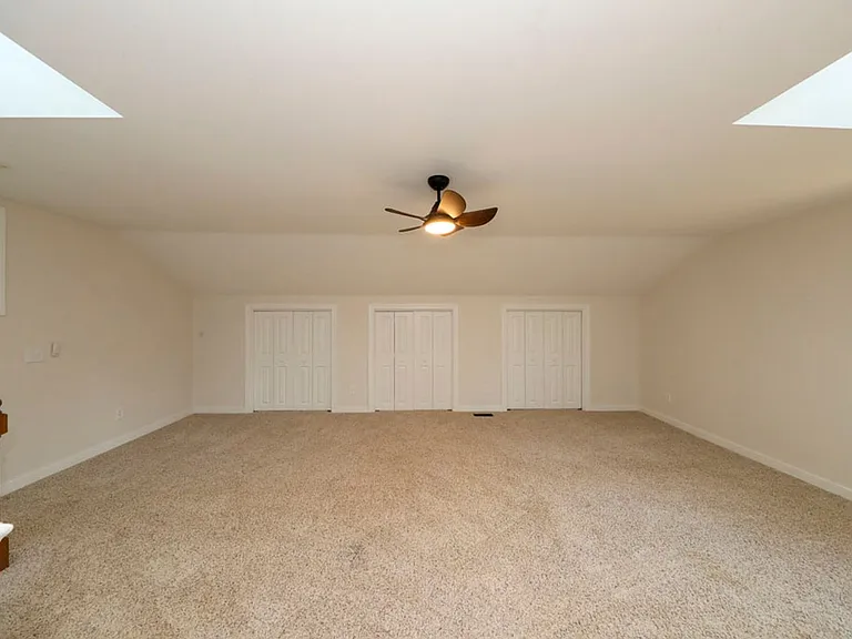 208 Fairfax Way — Photo 60