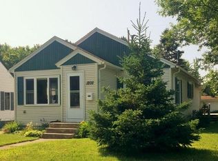 1208 Prospect Ave, Cloquet, MN 55720