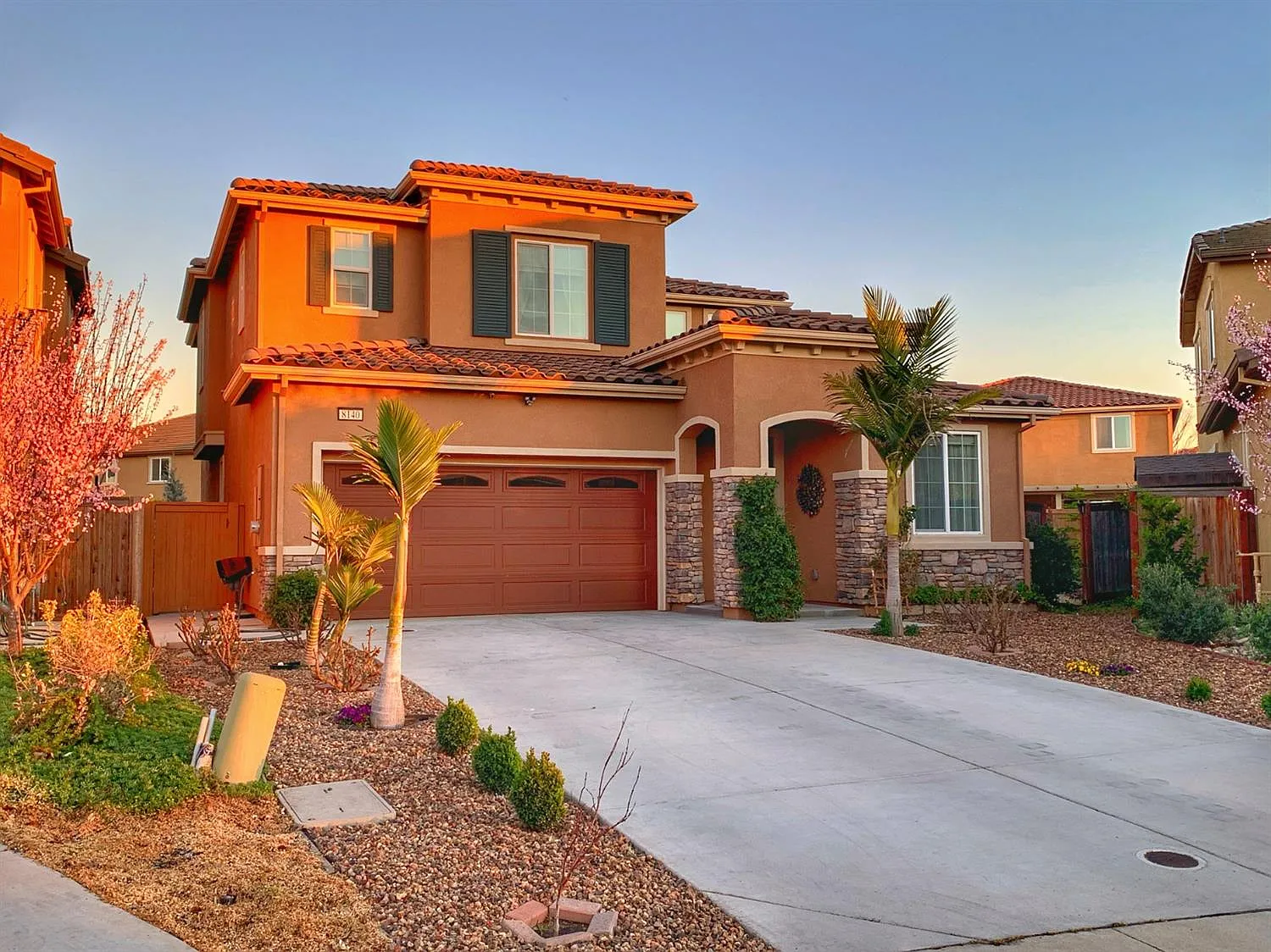 8140 Demui Way photo 1