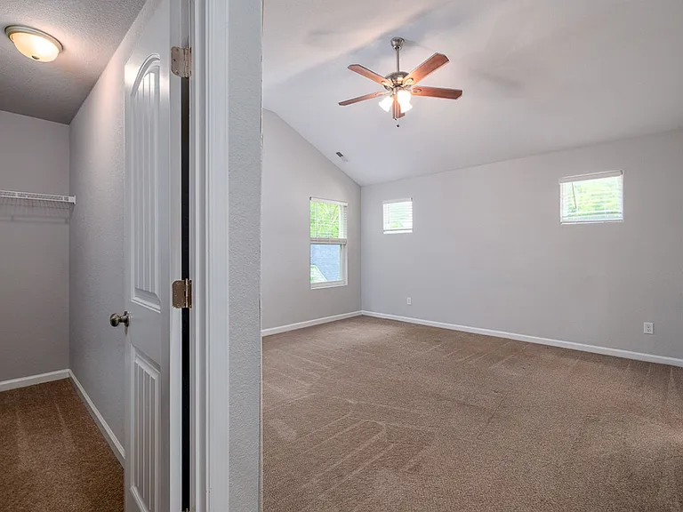 1311 Sunset Dr — Photo 25