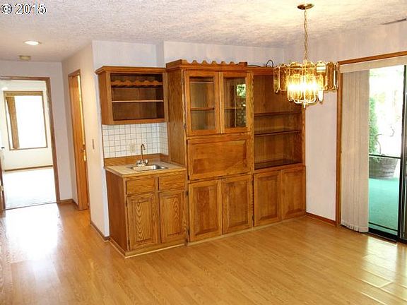 5th image of 13848 NW 10th Ct APT A