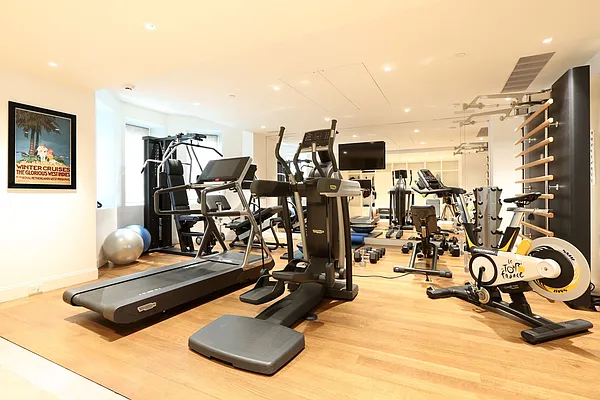 Sold by Compass | media 14