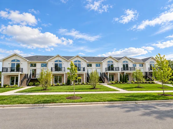 Bard Estates of Crystal Lake