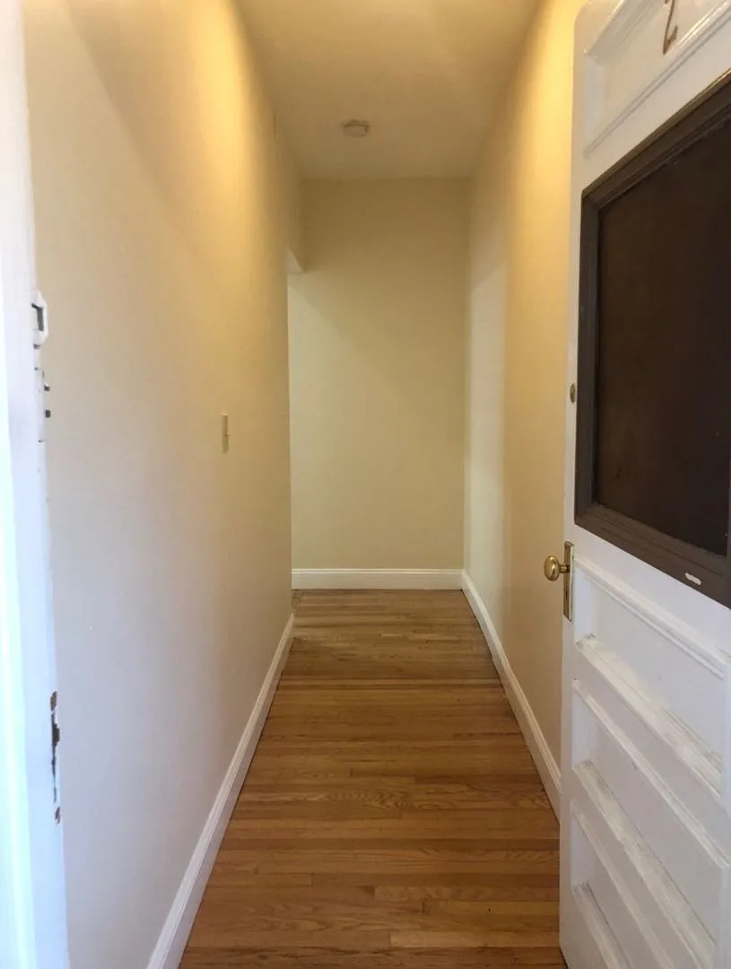 45 Laurel Street — Photo 2
