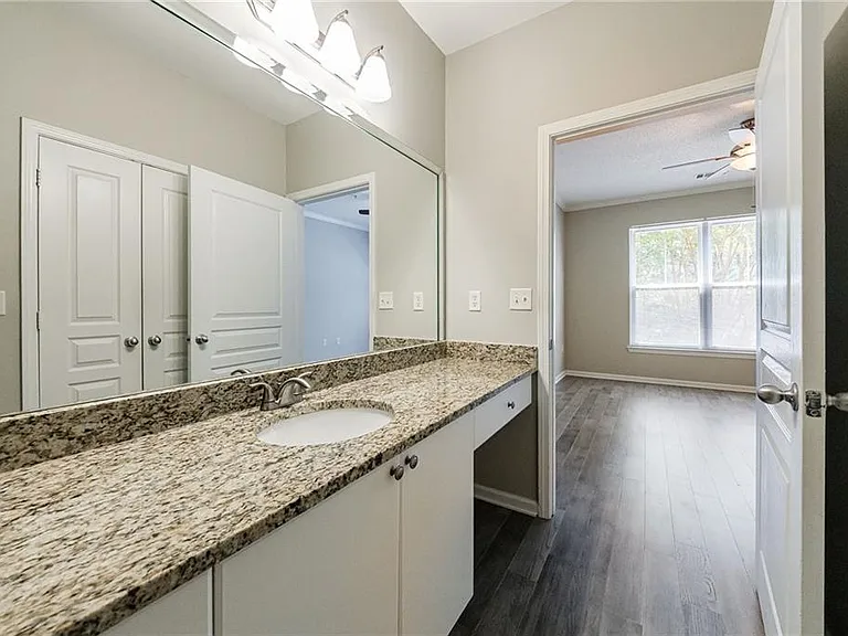 10 Perimeter Summit Blvd NE #3102 — Photo 41