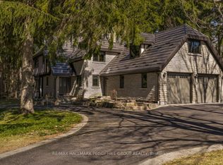 26 Cathedral Pines Rd, Oro Medonte, ON L4M4Y8