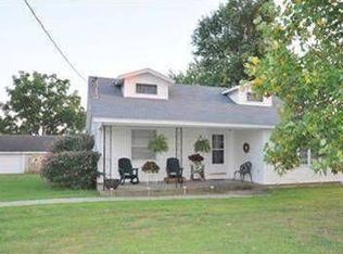 5882 E Farm Rd 112, Strafford, MO 65757