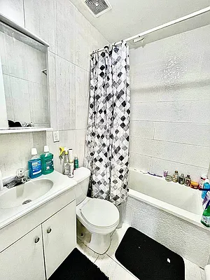 Rented by Doorway NYC, LLC | media 18