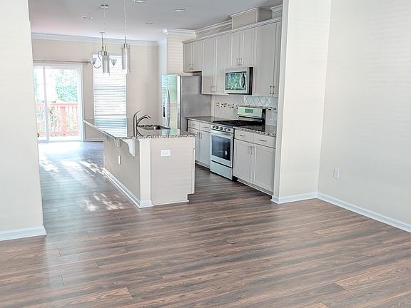 5th image of 2260 Red Knot Ln
