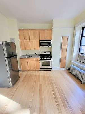 Rented by Corcoran | media 2