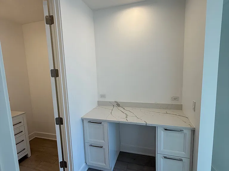 Niche Area - Master Bedroom Unit 101