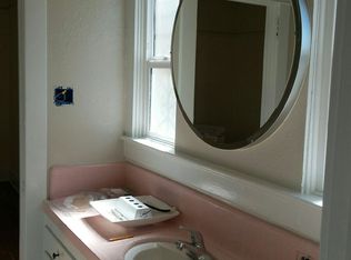 155 W 56th St, Los Angeles, CA 90037