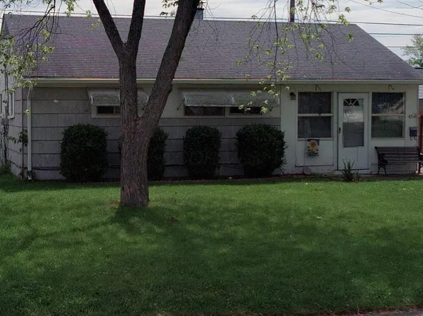 4314 Robin St, Grove City, OH 43123