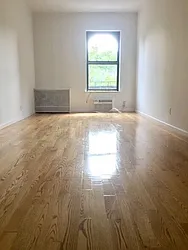 Rented by NYLA Realty