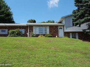 784 Old Westminster Rd, Westminster, MD 21157