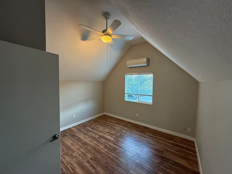 10980 SW Summer Lake Dr — Photo 13