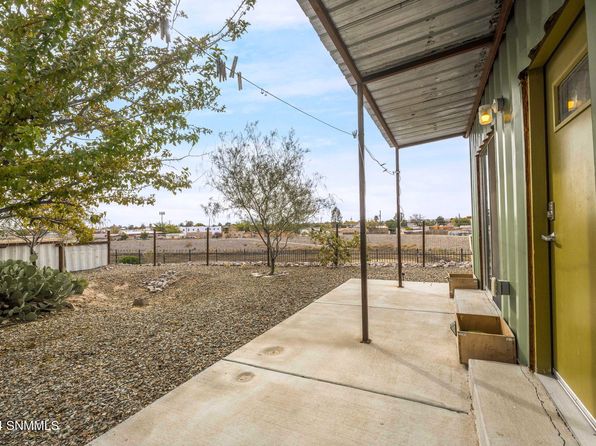 las-cruces-new-mexico-442828789 picture