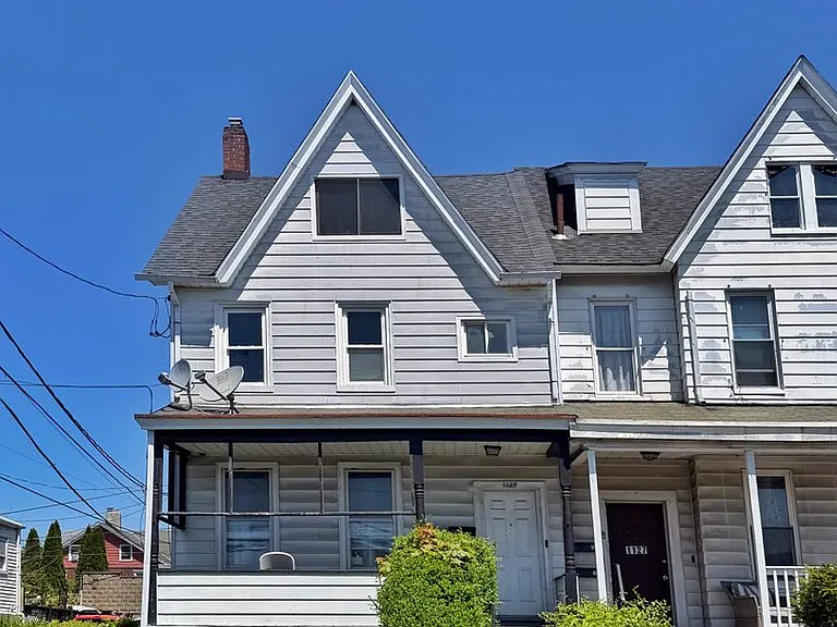 1129 Butler Street — Photo 1