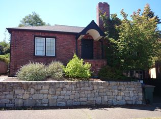 3809 SW Graham St, Seattle, WA 98126