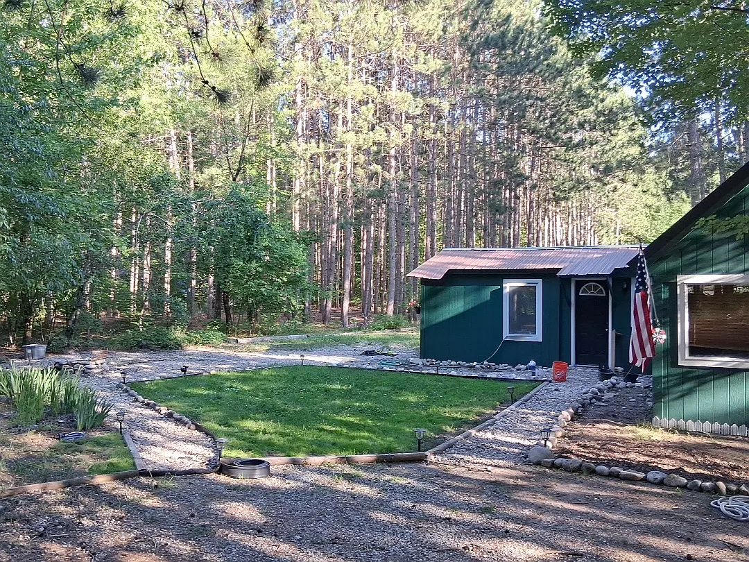 1330 Zipp School Rd — Photo 2