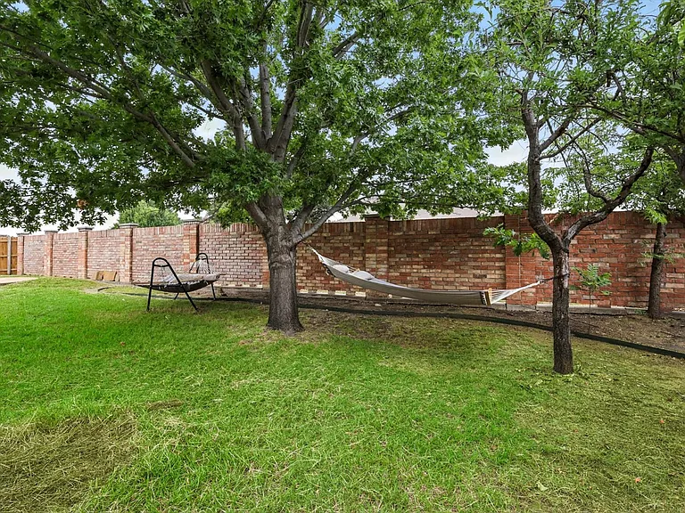5795 Brighton Ct — Photo 26