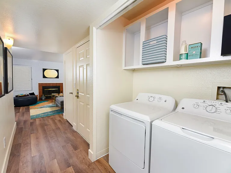 Diamond Hillside — Photo 10
