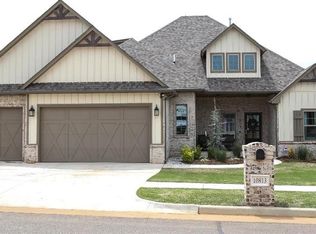 10813 Wild Horse Creek Dr, Yukon, OK 73099